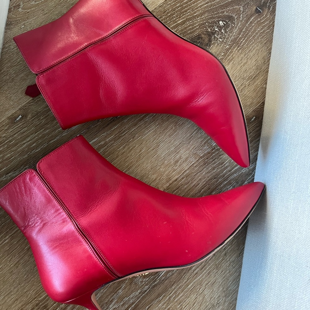 Aquazzura Red Pointed Leather Ankle Booties - Picture 2 of 5